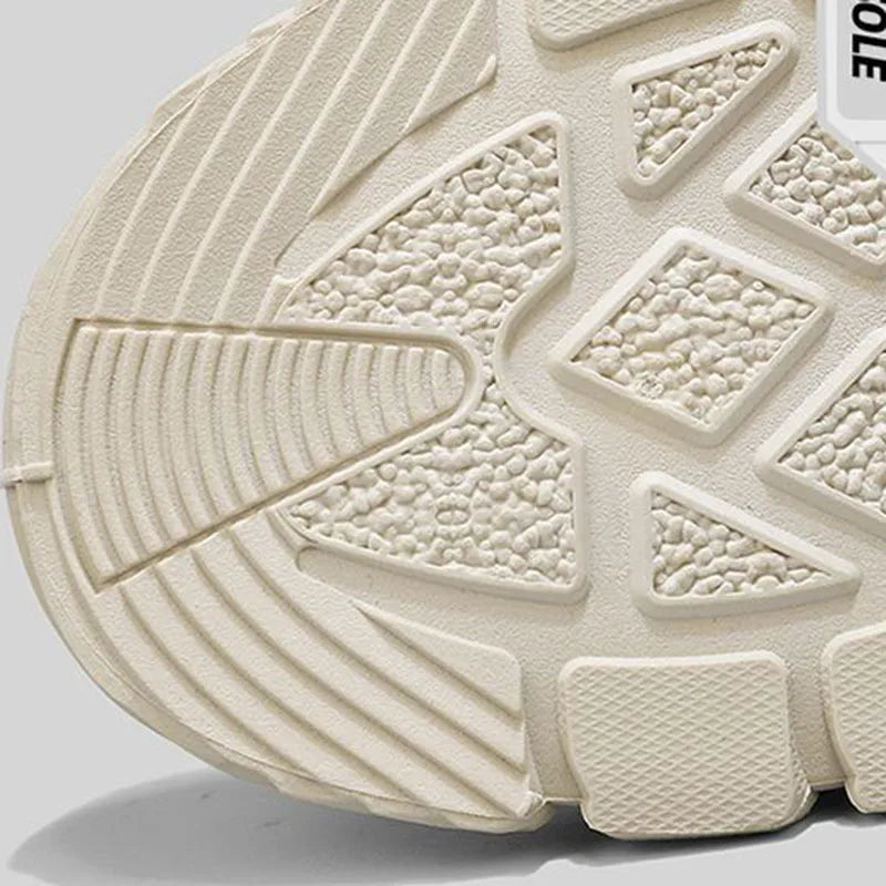 New Fashion Men Casual Sport Running Sneakers Flying Woven